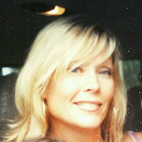 Meet your Posher, Kathryn - Picture 1 of 1